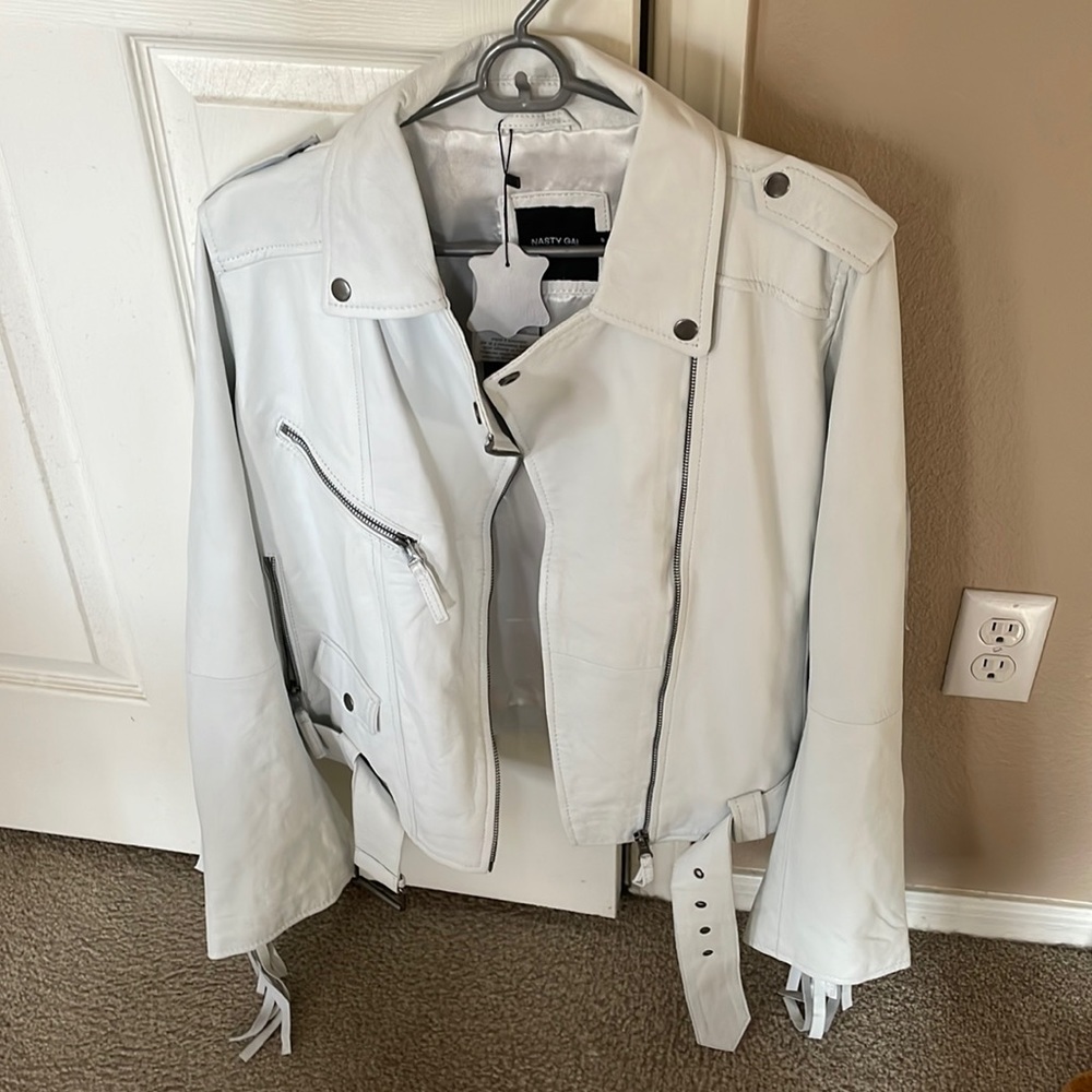 Womens leather hitched jacket
